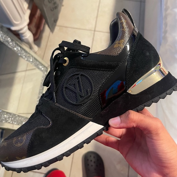 Louis Vuitton sneakers - Picture 5 of 5